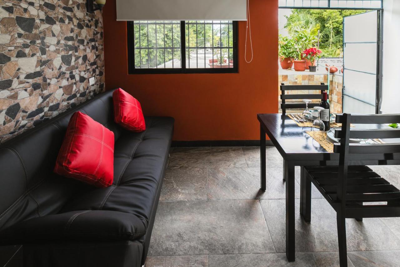 Suite Studio Serviced Apartments Mérida Exteriör bild